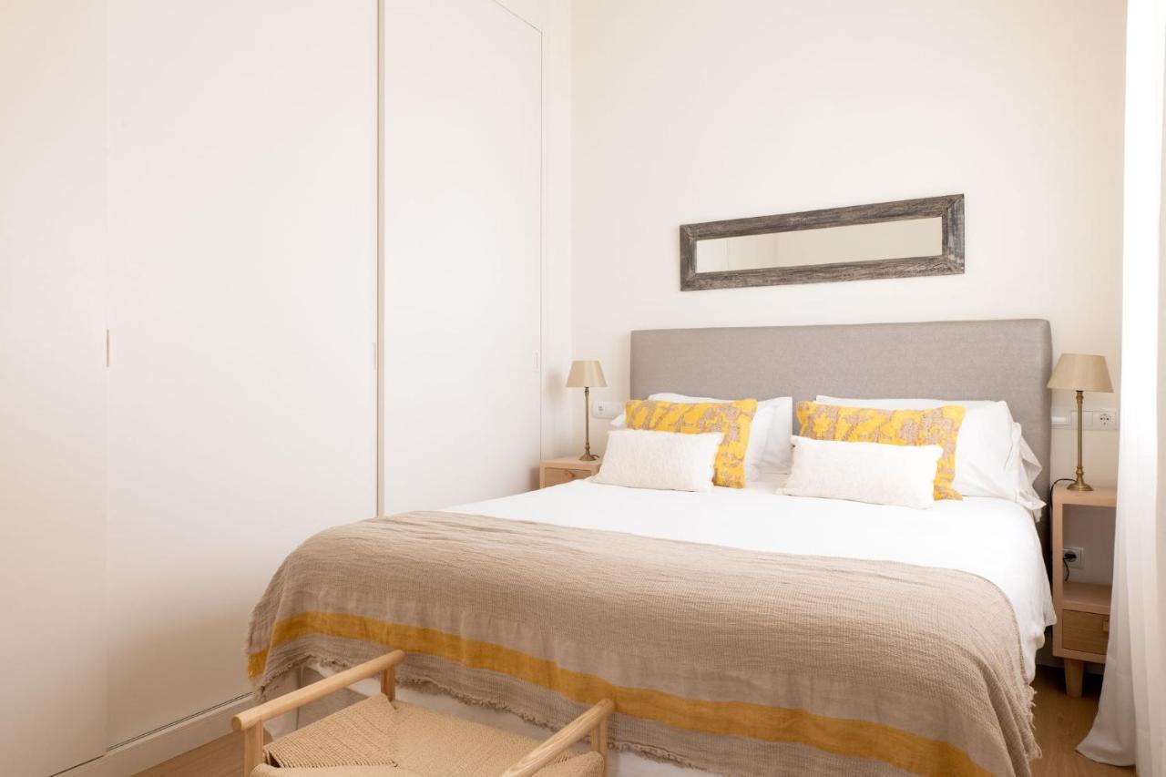 Plaza Nueva 2 Bedrooms & 2 Bathrooms Sevilla Kültér fotó
